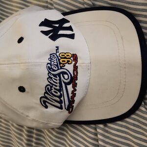 1998 New York Yankees World Series Champions Signature baseball cap